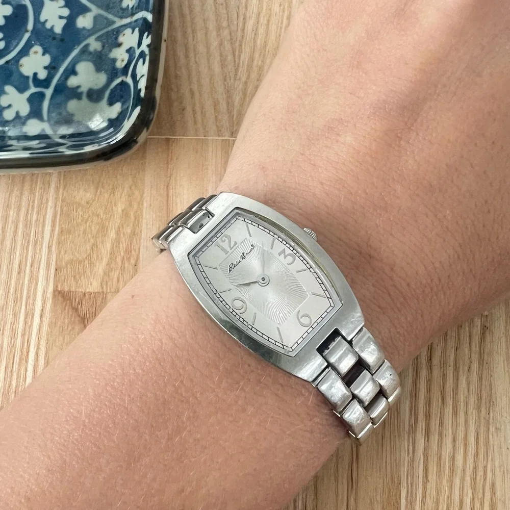 Eddie Bauer ladies rectangular silver tone bracelet watch NEW BATTERY